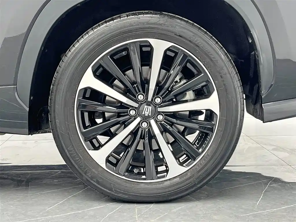 Toyota Crown Kluger 2022 2.5L HEV 4WD Premium Edition фото 27