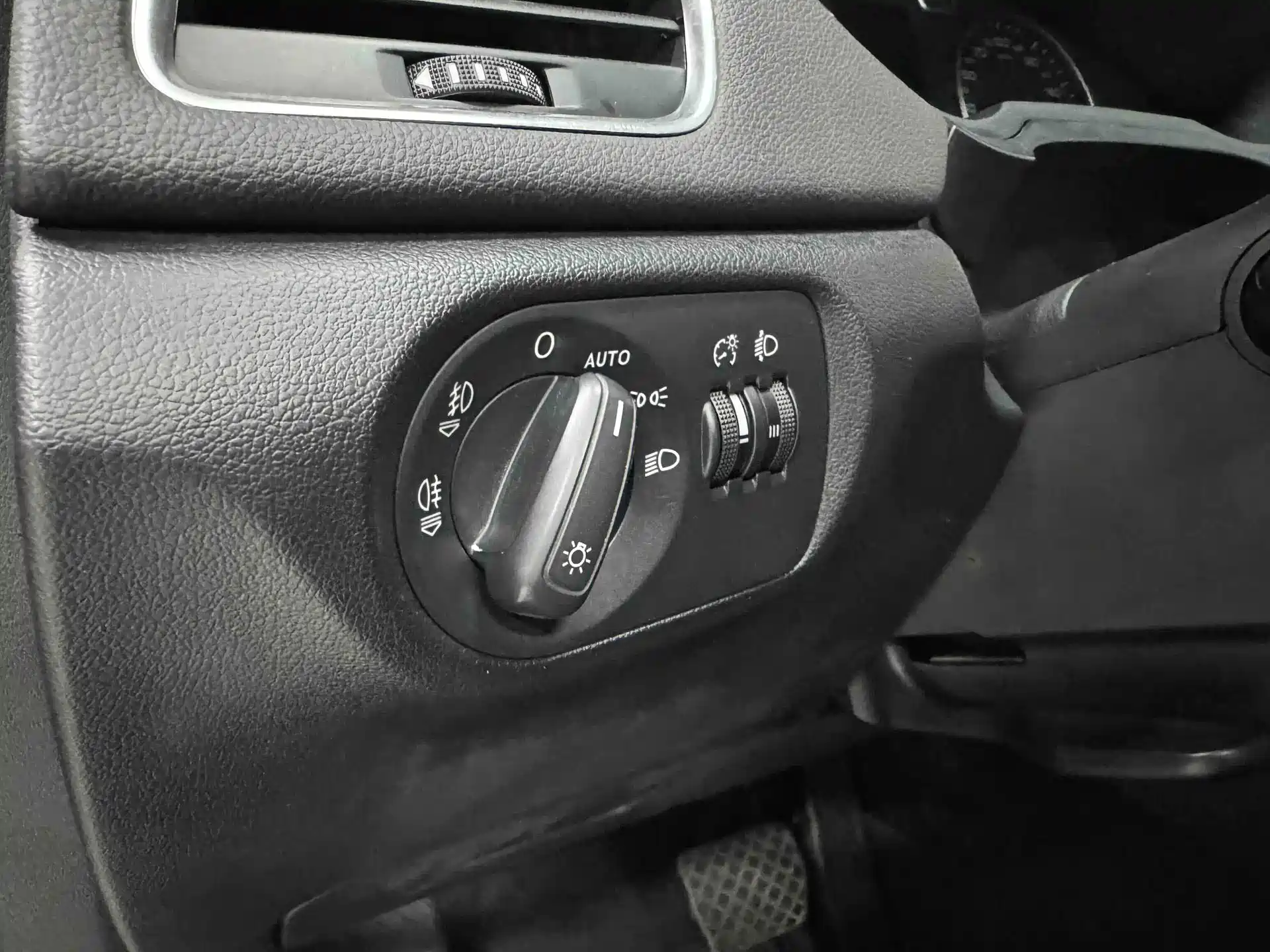Фото 13 - Audi Q3