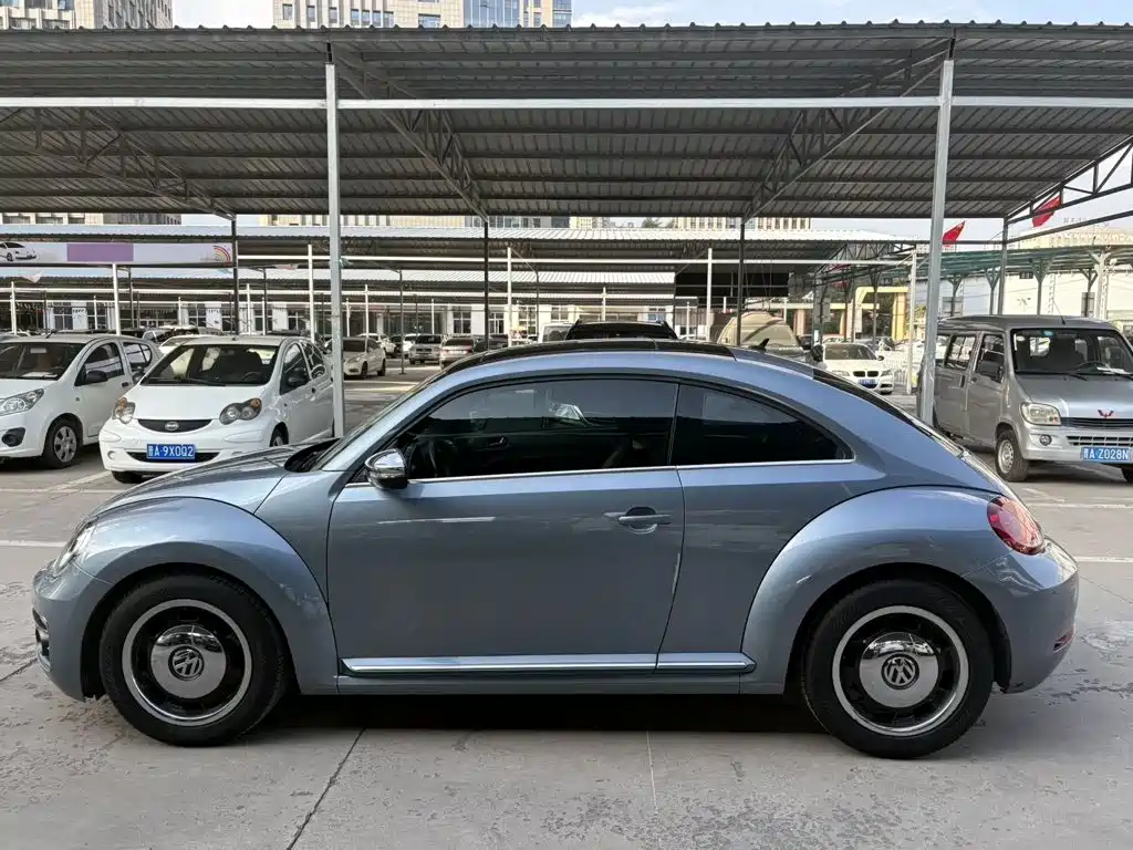 Volkswagen Beetle 2019 2018 180TSI Trend Joy Edition