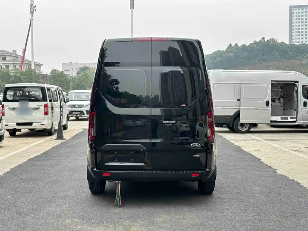 Ford Transit 2024 2023 Model 2.0T Diesel Automatic Business Travel Mid-Axis Mid-Roof 7/8/9 Seater
