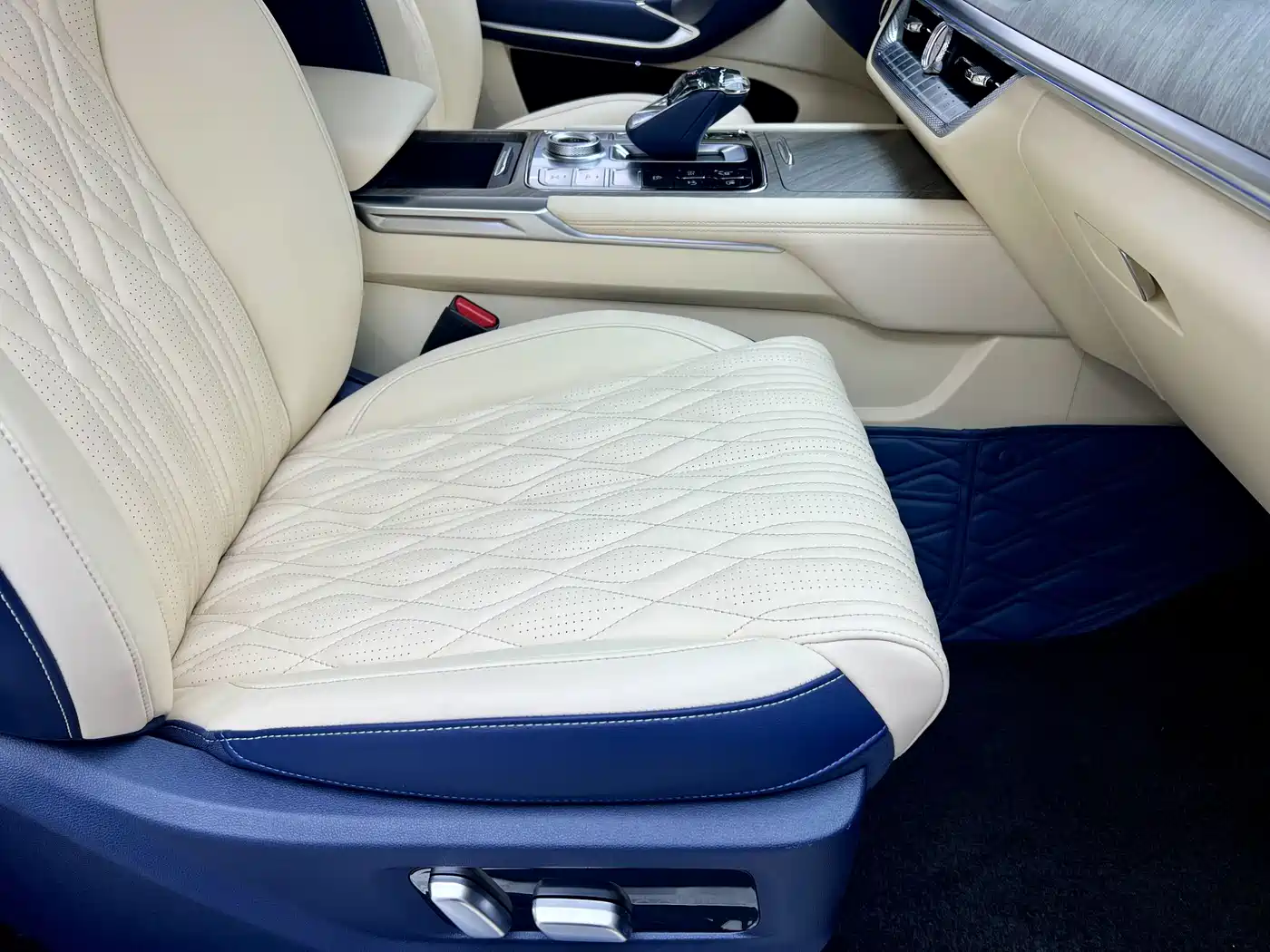 Tank 500 2024 2023 3.0T Sport Edition (5-seater)