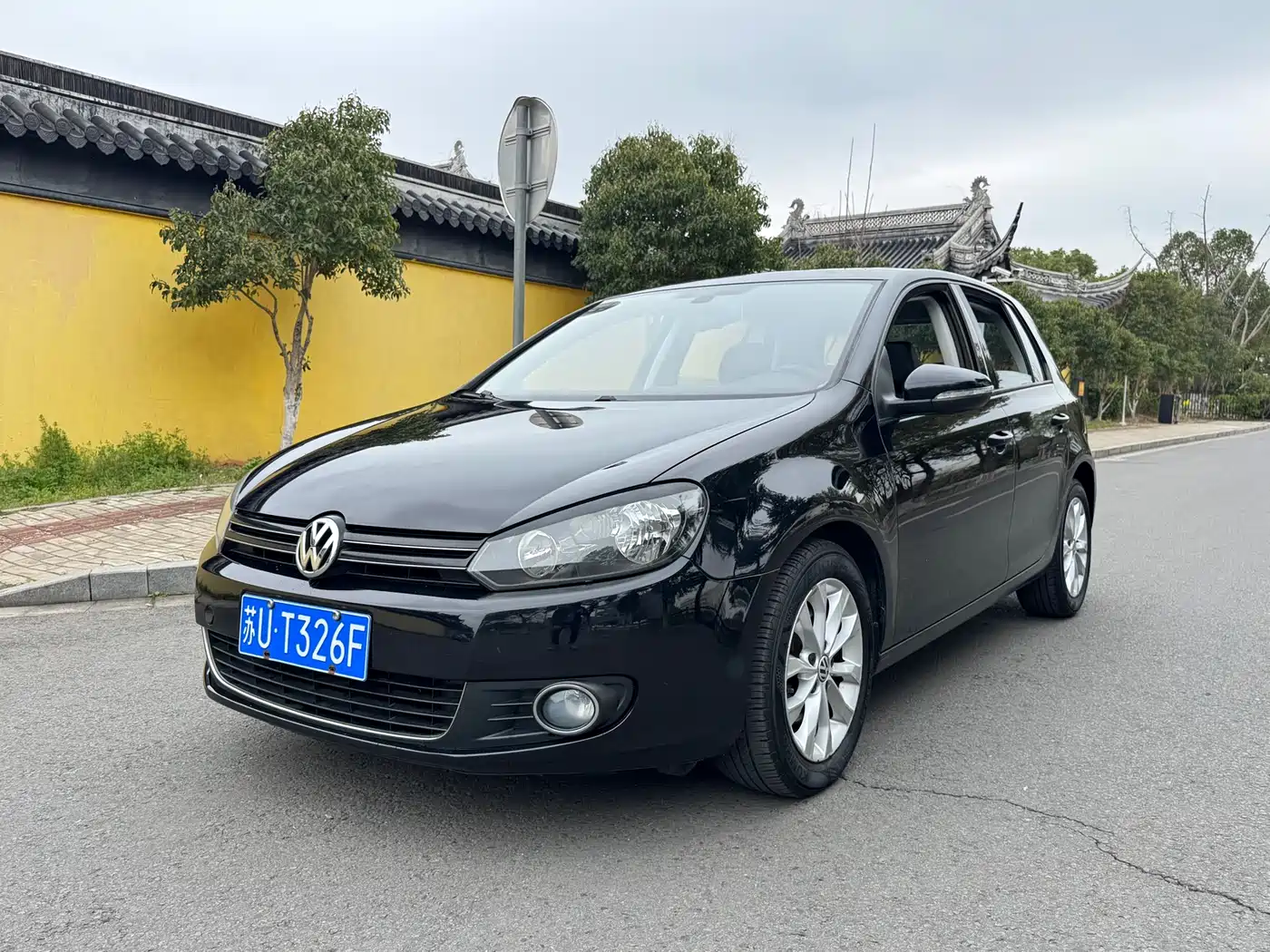 Volkswagen Golf 2012 1.4TSI Automatic Luxury