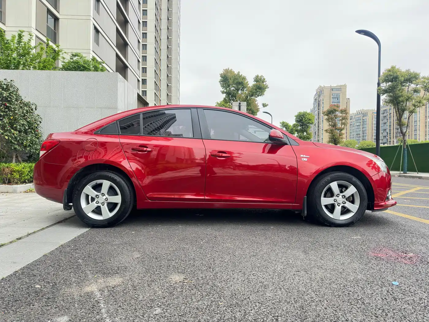 Chevrolet Cruze 2014 1.6L SL Million Commemorative Edition AT фото 4