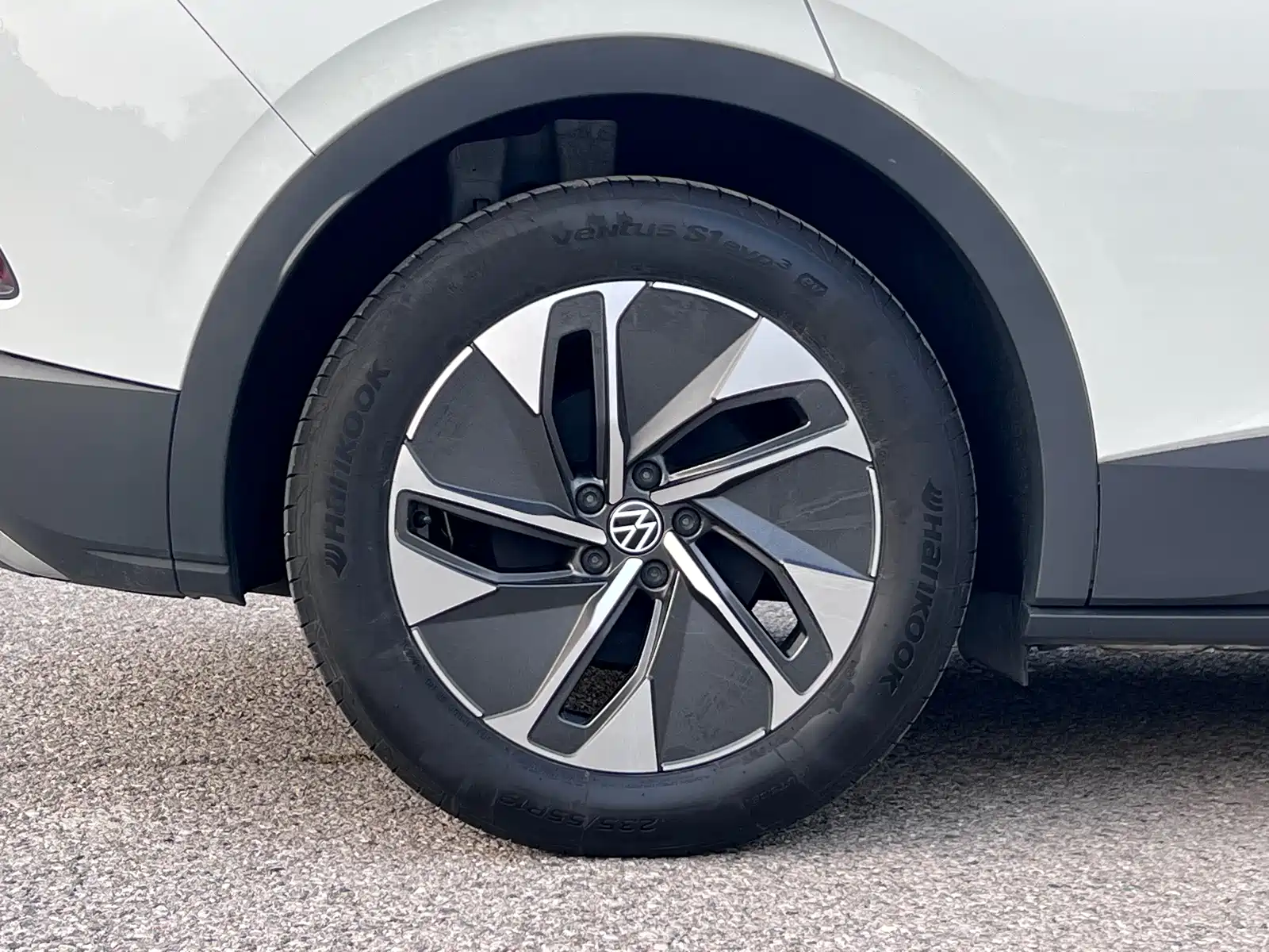 Фото 23 - Volkswagen ID.4 CROZZ