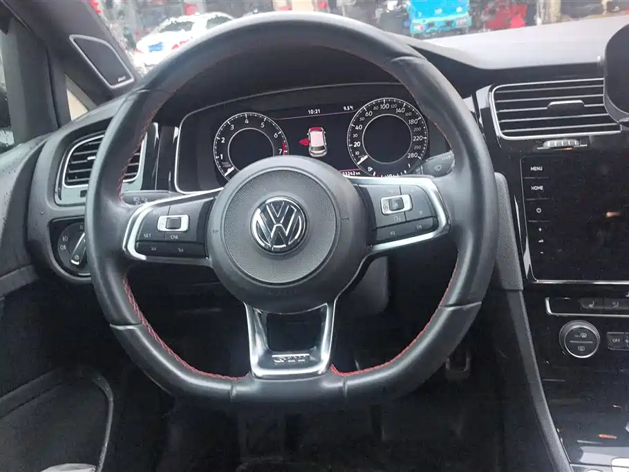 Volkswagen Golf GTI 2018 2.0TSI GTI фото 15