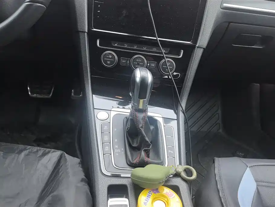 Volkswagen Golf GTI 2018 2.0TSI GTI фото 16