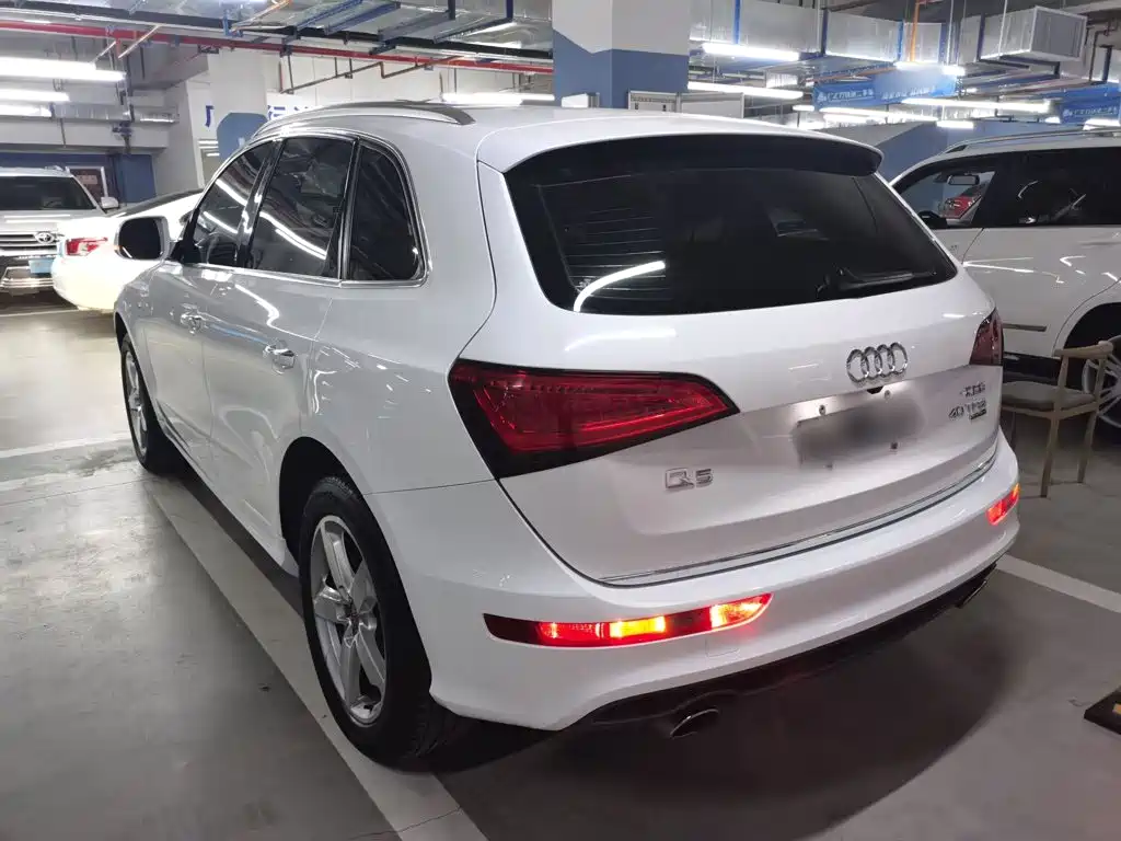 Audi Q5 2018 2017 Plus 40 TFSI Progressive