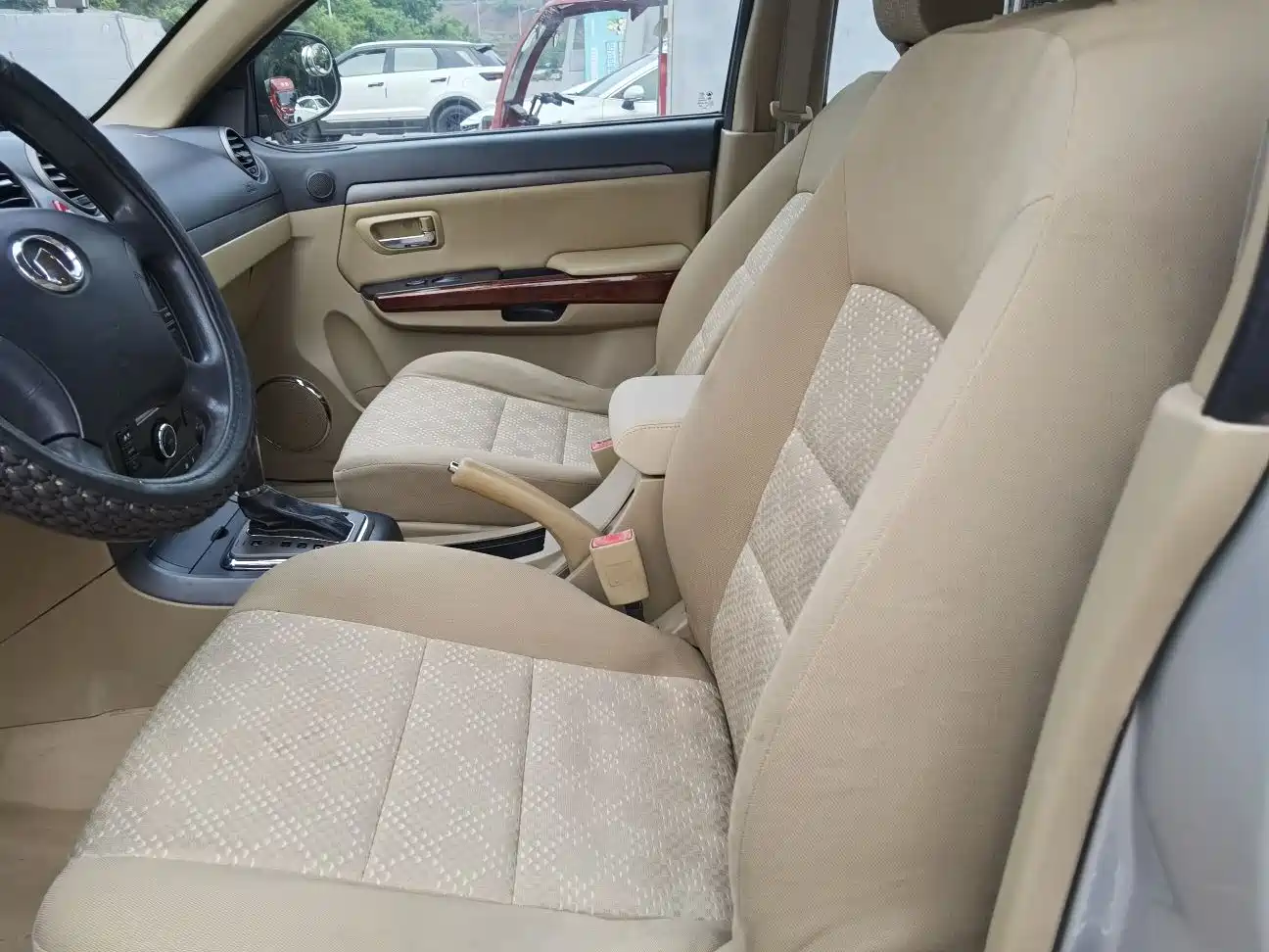 Haval H5 Classic 2012 Euro Version Green Quiet 2.0T Automatic 2WD Comfort фото 16