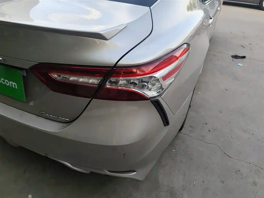 Toyota Camry 2021 2.0S Sporty Edition фото 8