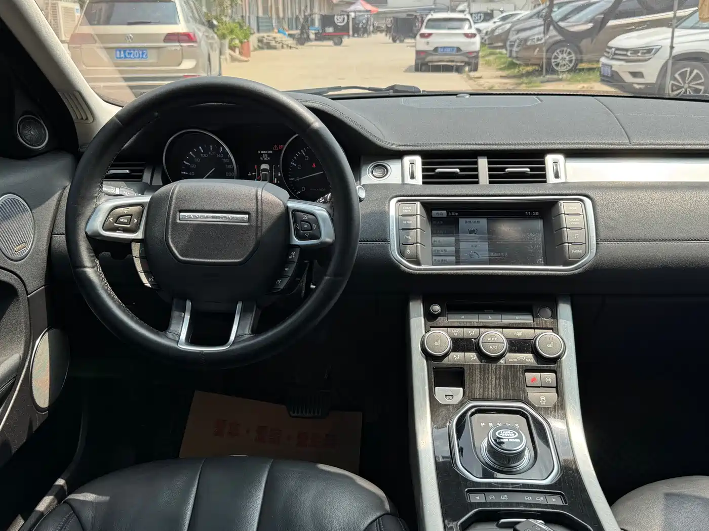 Land Rover Range Rover Evoque 2017 2.0T HSE DYNAMIC Edition фото 14