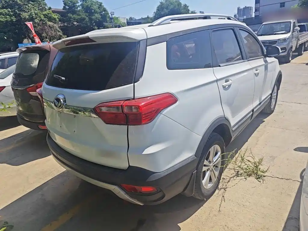 BAIC Huansu S3 2017 2016 S3L 1.5L Manual Premium