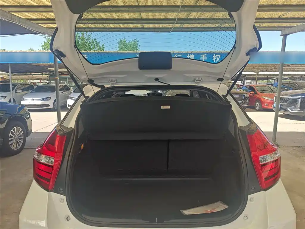 Toyota YARiS L Zhi Xuan 2016 Facelift 1.5G CVT Dynamic Edition фото 19