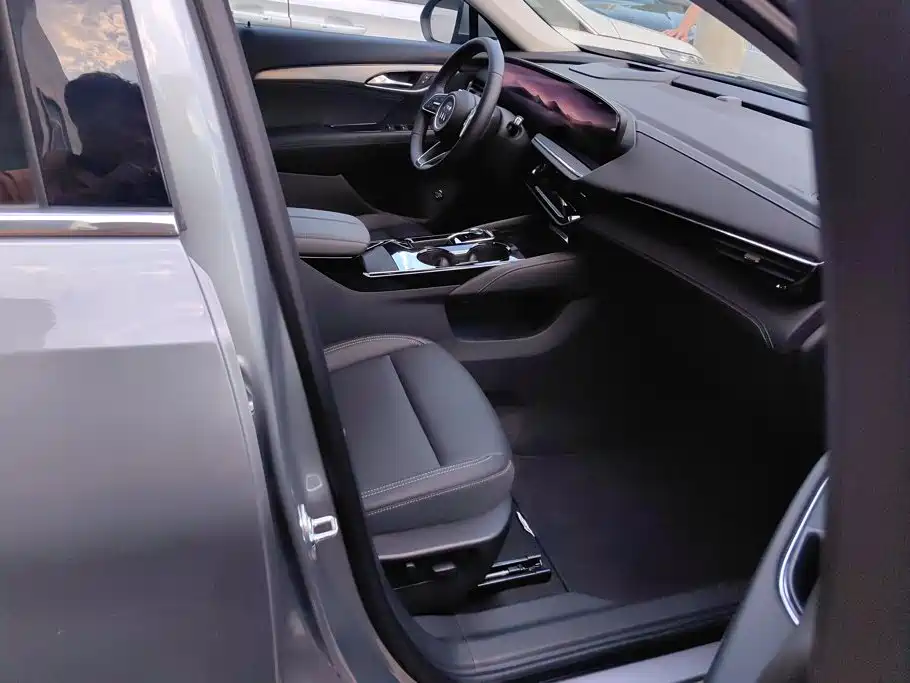 Buick Envision S 2025 2025 25T Premium Platinum Edition
