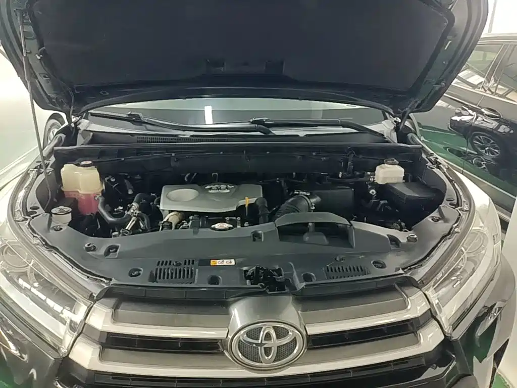 Фото 20 - Toyota Highlander
