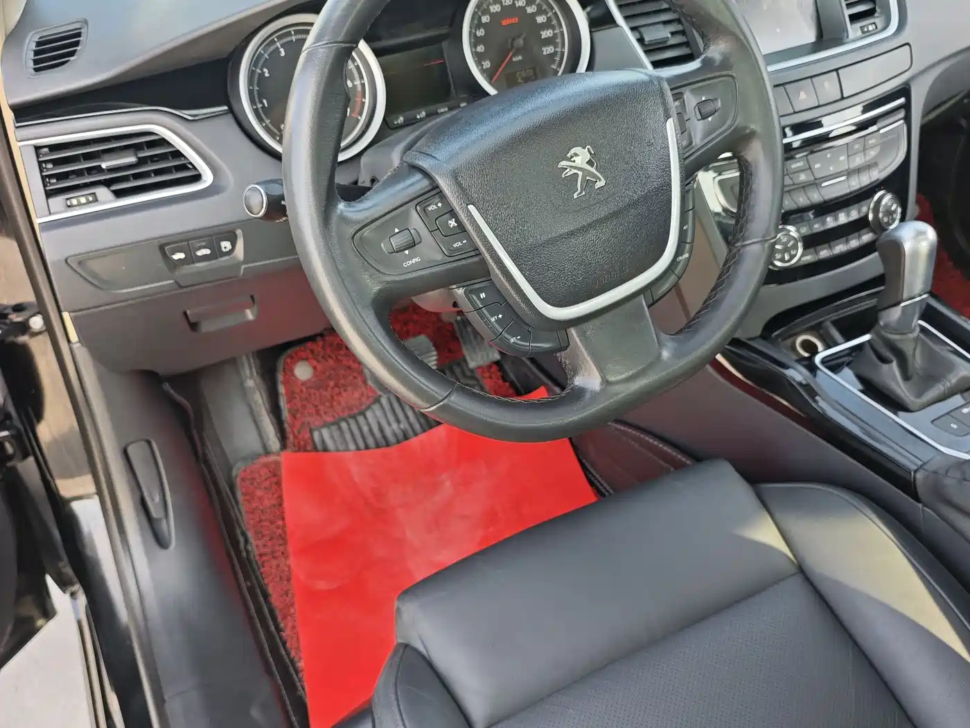 Peugeot 508 2012 2.3L Automatic Smart Edition фото 12