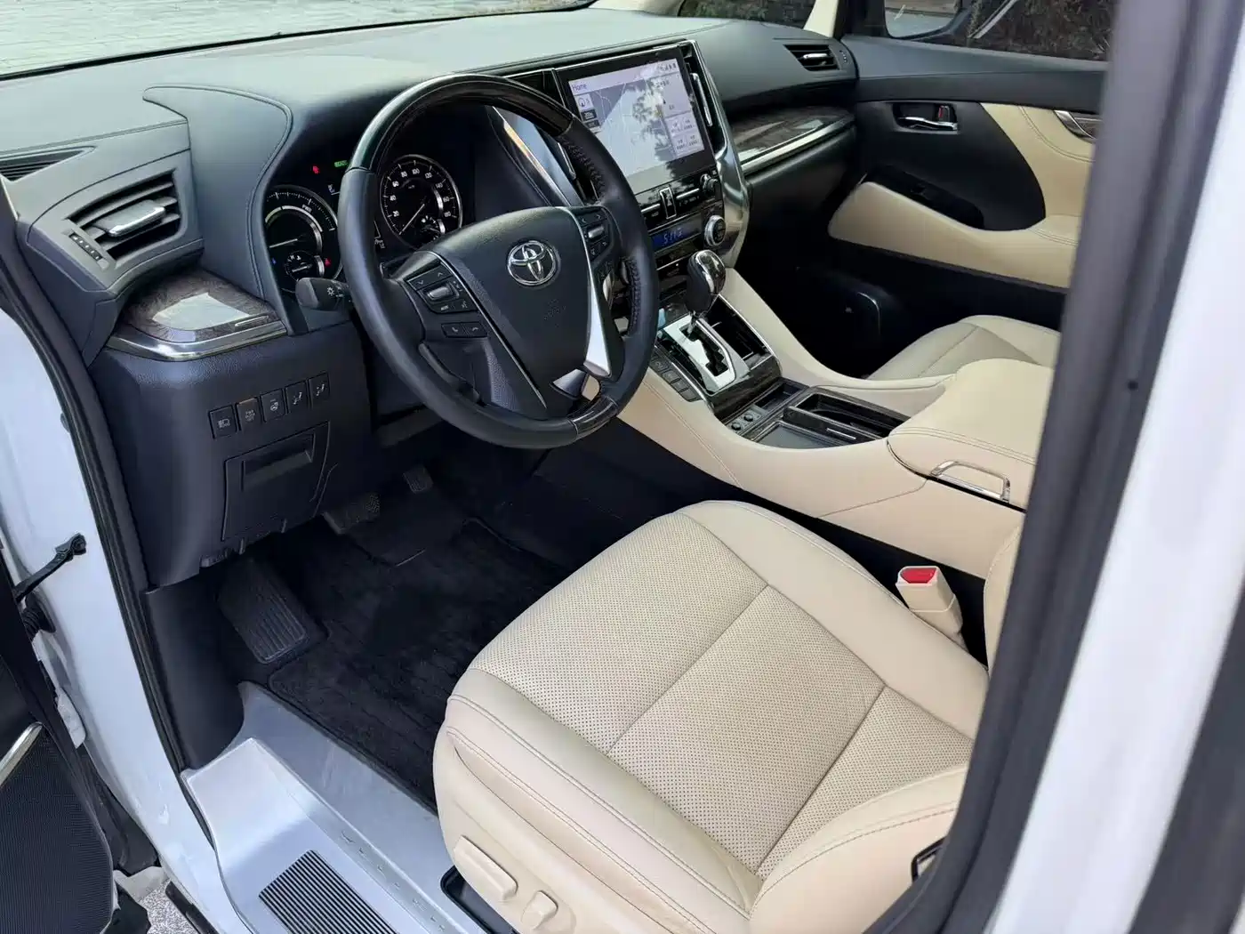 Toyota Vellfire 2023 2023 Crown Hybrid 2.5L HV Ultimate