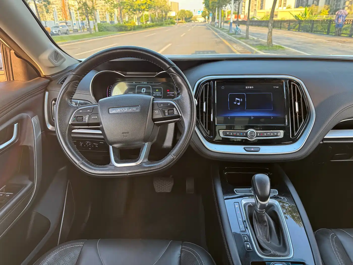 Jetour X70 2018 2018 1.5T Automatic Joy Edition