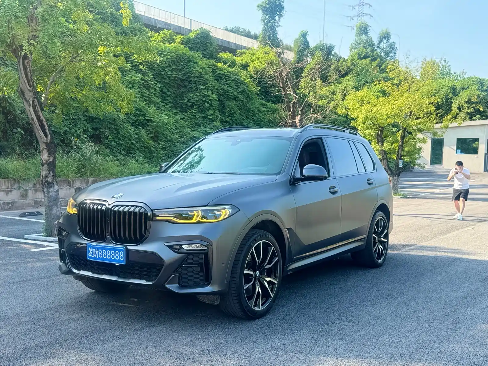 Фото 1 - BMW X7