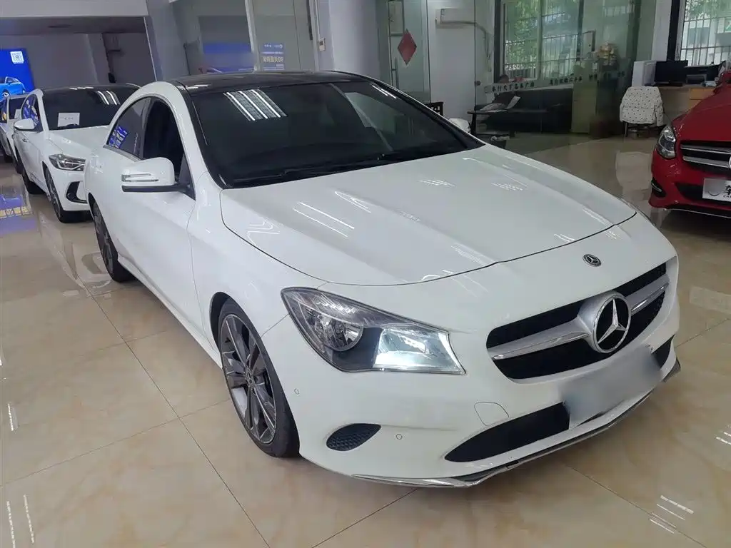 Mercedes-Benz CLA (Import) 2019 CLA 200 Sport фото 4