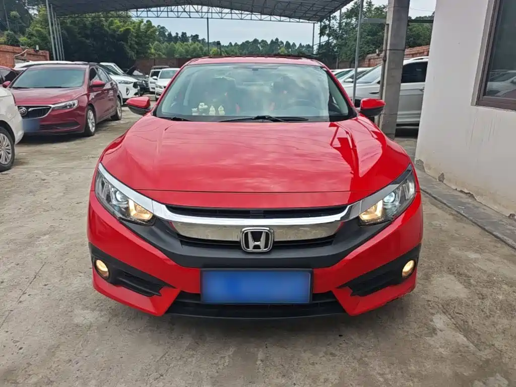 Фото 3 - Honda Civic