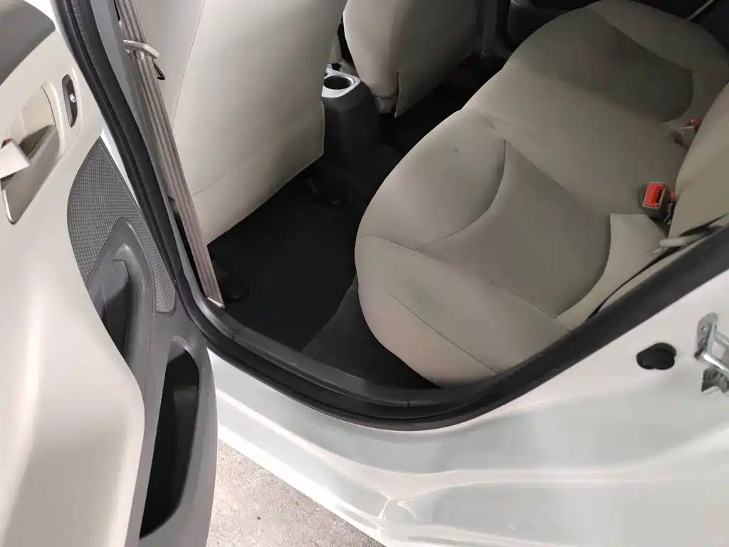 Chevrolet Sail 2017 2015 Sail 3 1.3L AMT Ideal Edition