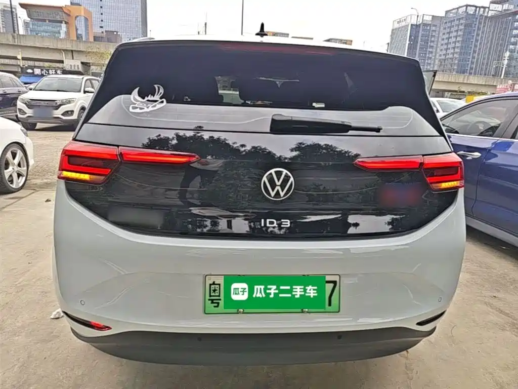 Volkswagen ID.3 2023 Upgraded Pure Intelligence Edition фото 6
