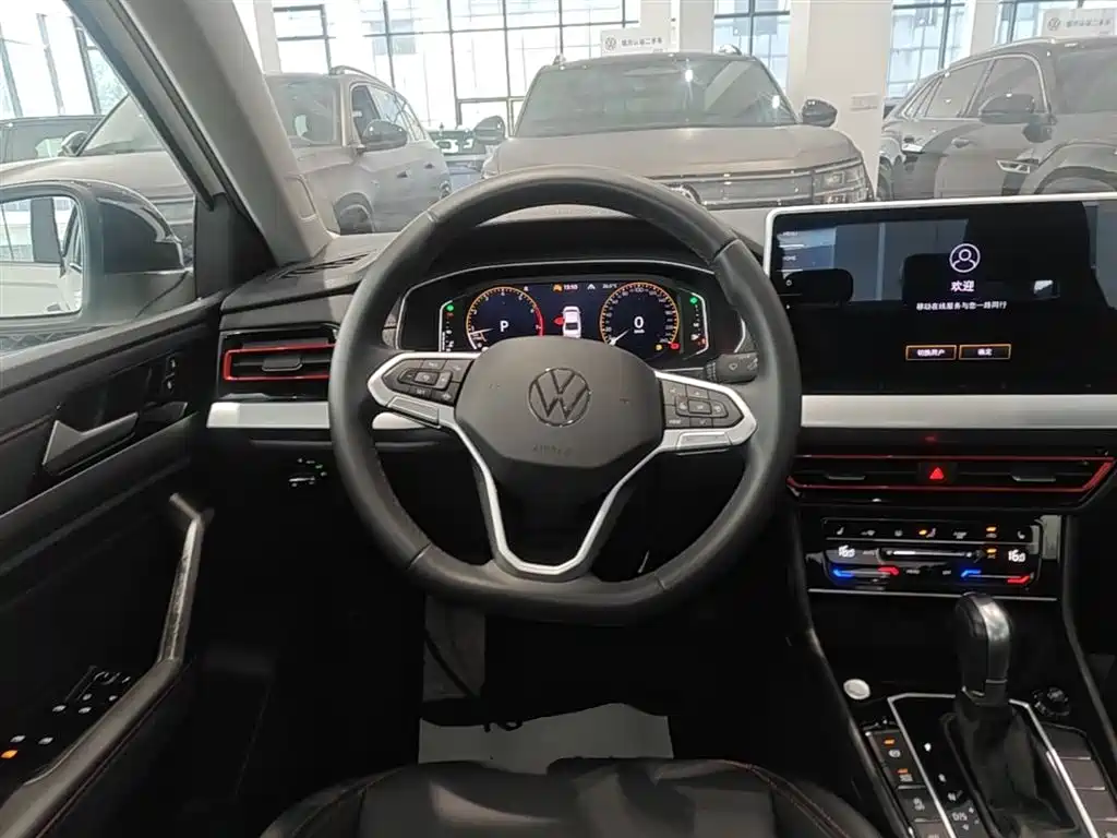 Volkswagen Lavida 2024 Model 300TSI DSG Starlight Leading Edition фото 11