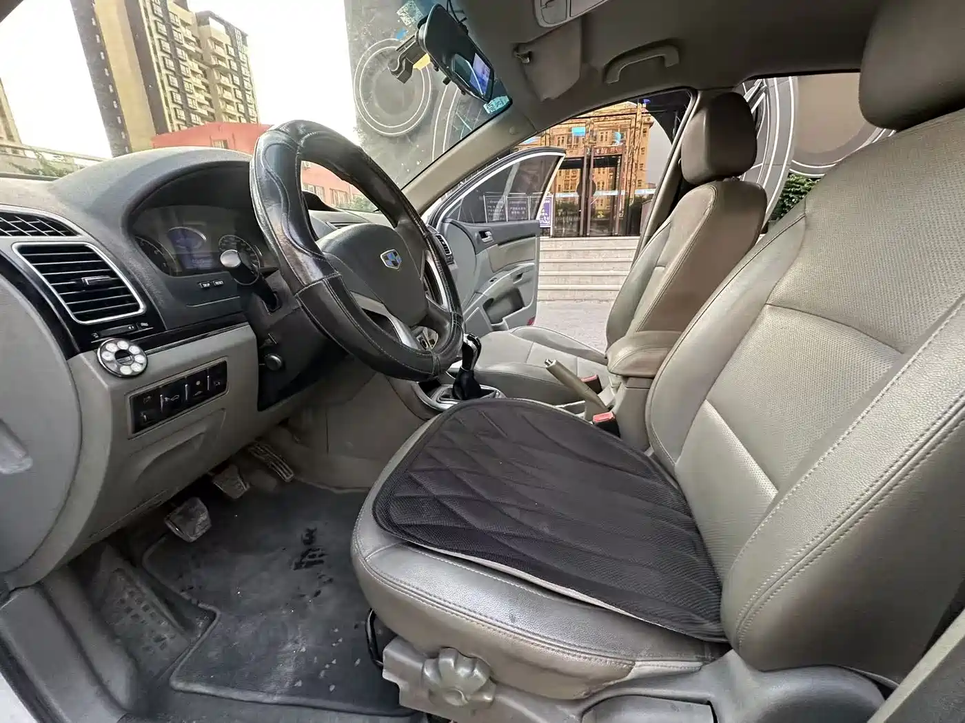 Geely Classic Emgrand 2018 2013 Sedan 1.8L MT Elite