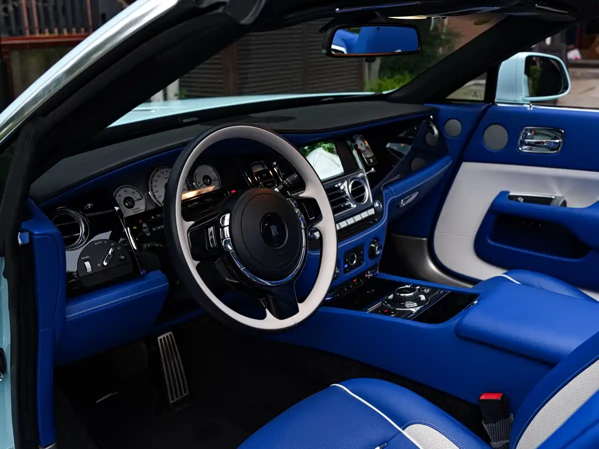 Rolls-Royce Dawn 2020