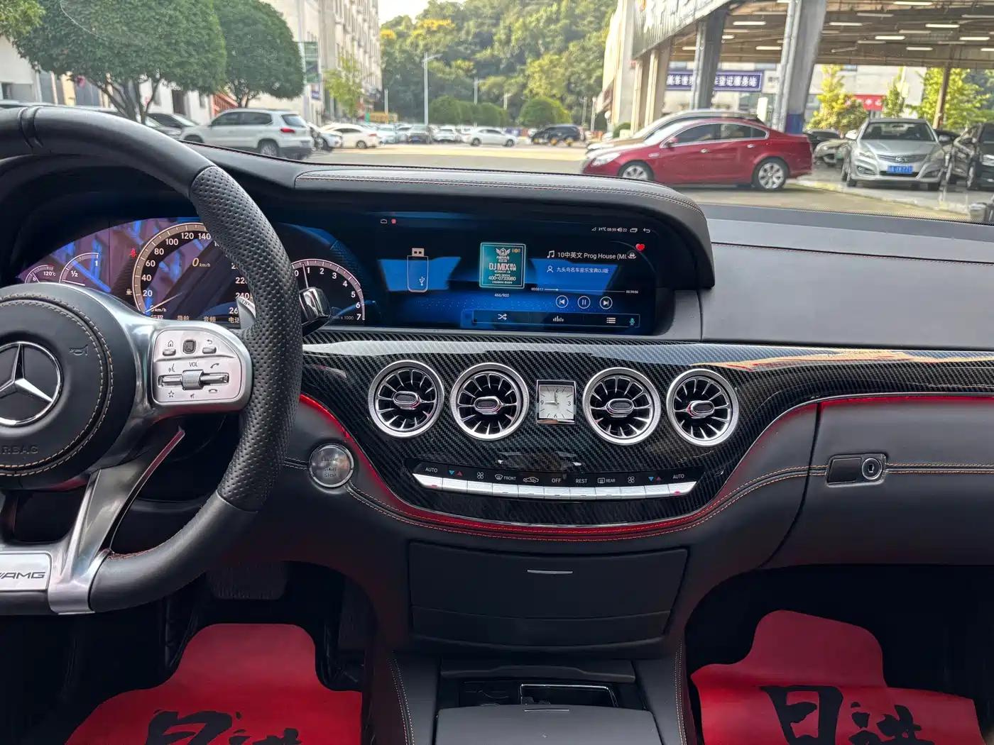 Фото 7 - Mercedes-Benz S-Class