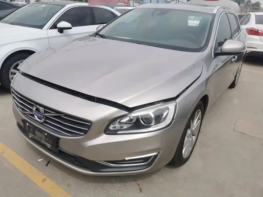 Volvo V60 2015 2015 T5 Momentum