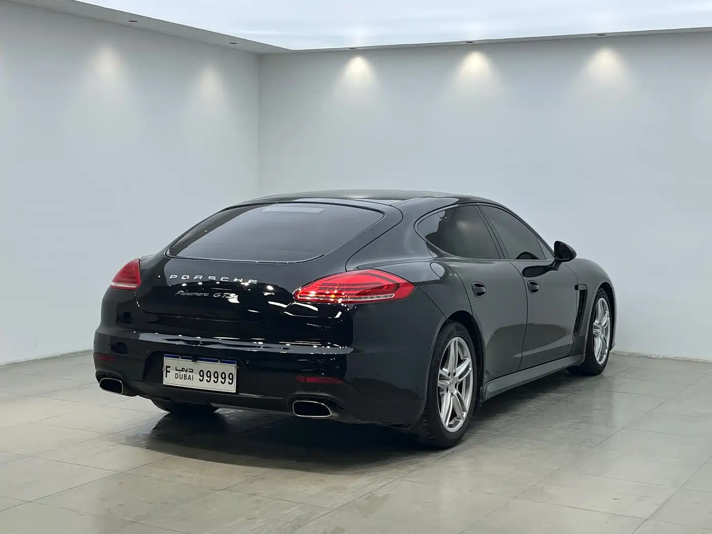 Porsche Panamera 2010 Panamera 4 3.6L фото 19
