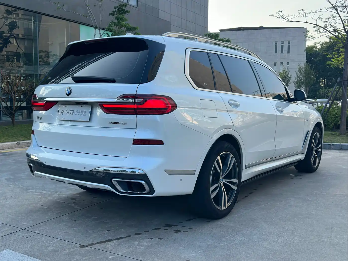BMW X7 2021 xDrive40i Premium M Sport Package фото 6