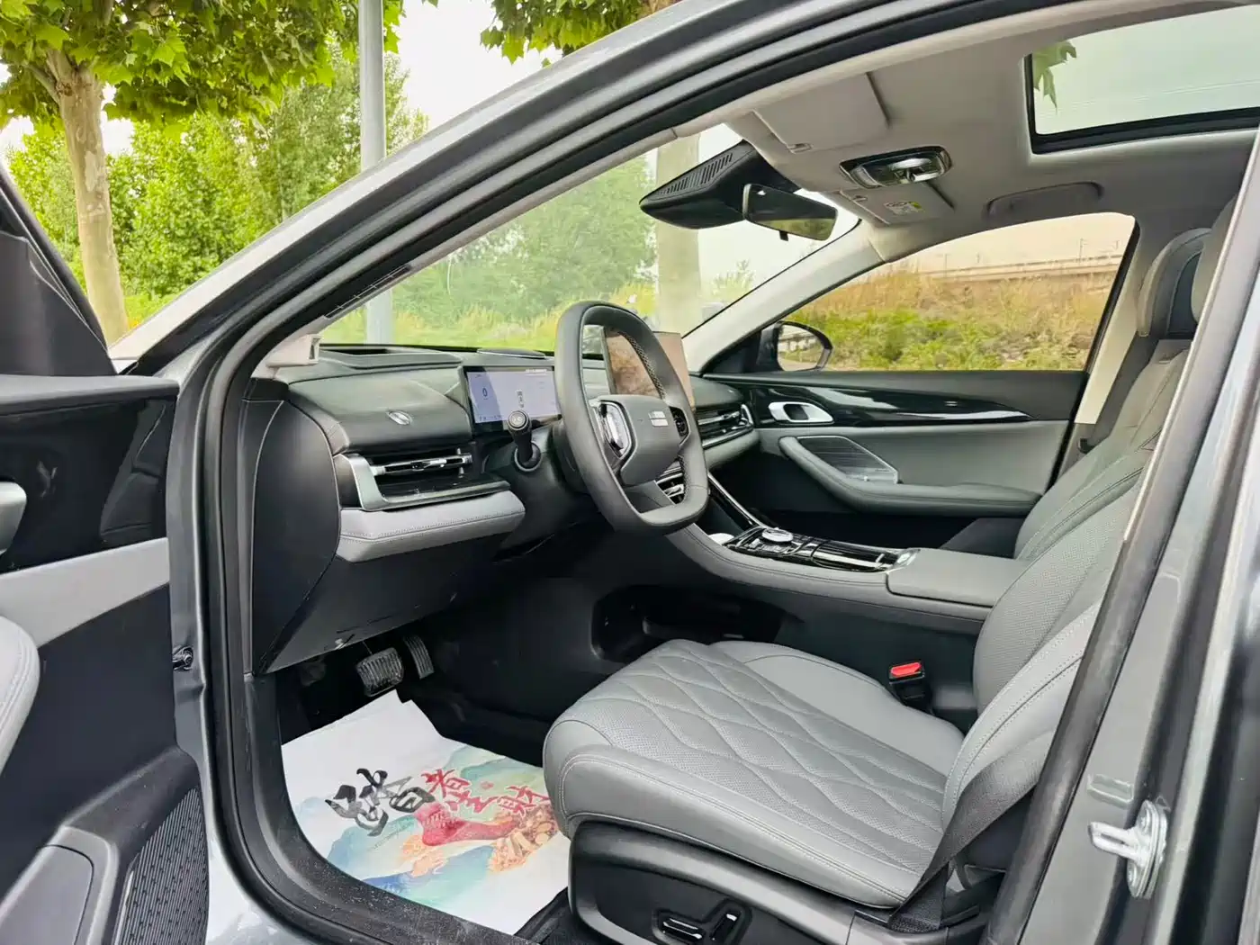 Geely Galaxy Galaxy A7 2025 EM-i 150km Long Voyage Edition фото 4