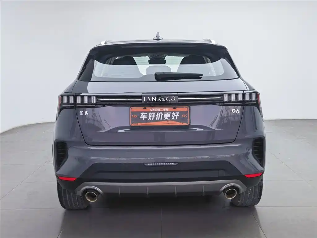 Lynk & Co 06 2020 1.5T Halo фото 4
