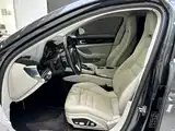 صورة 14 - Porsche Panamera