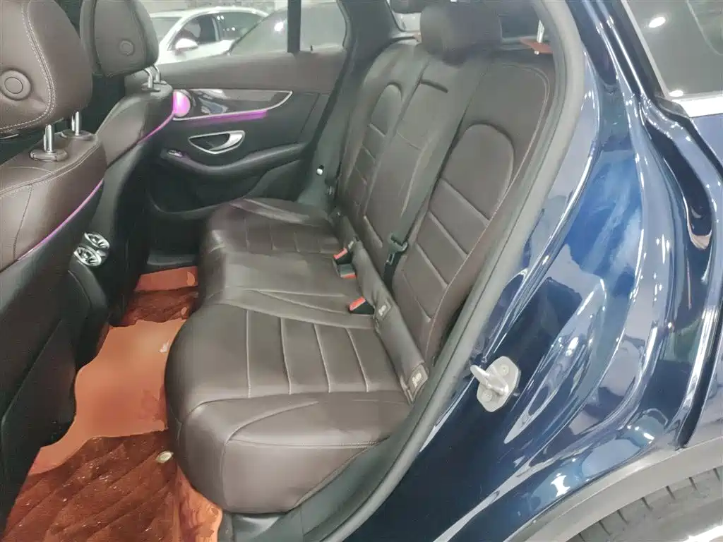 Mercedes-Benz GLC 2017 GLC 260 4MATIC Dynamic фото 17