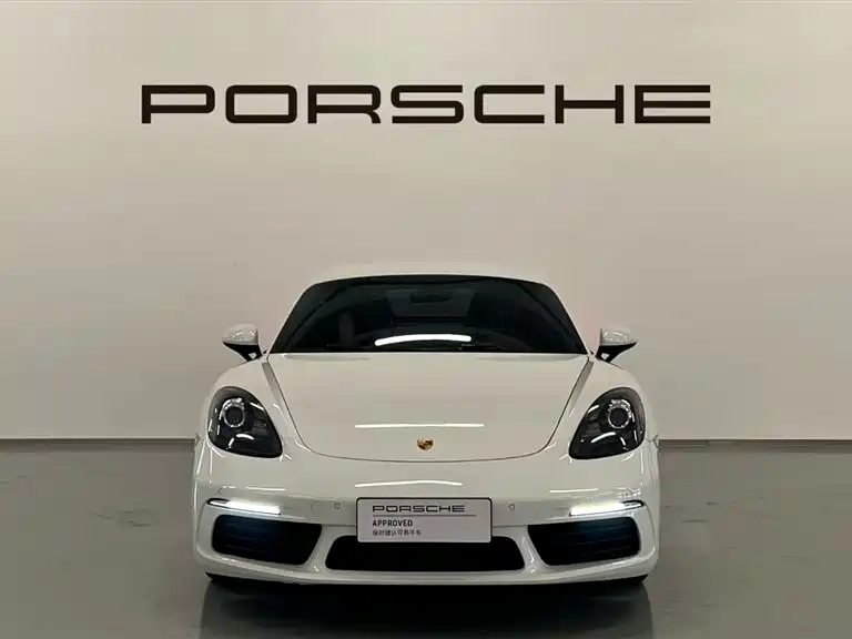 Porsche 718 2018 Cayman 2.0T фото 2
