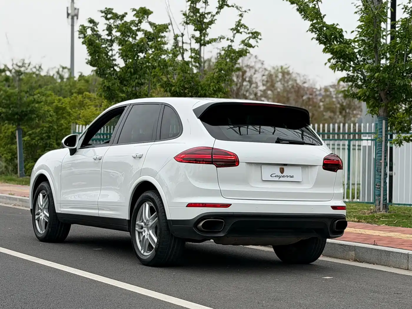 Porsche Cayenne 2016 Cayenne 3.0T фото 4