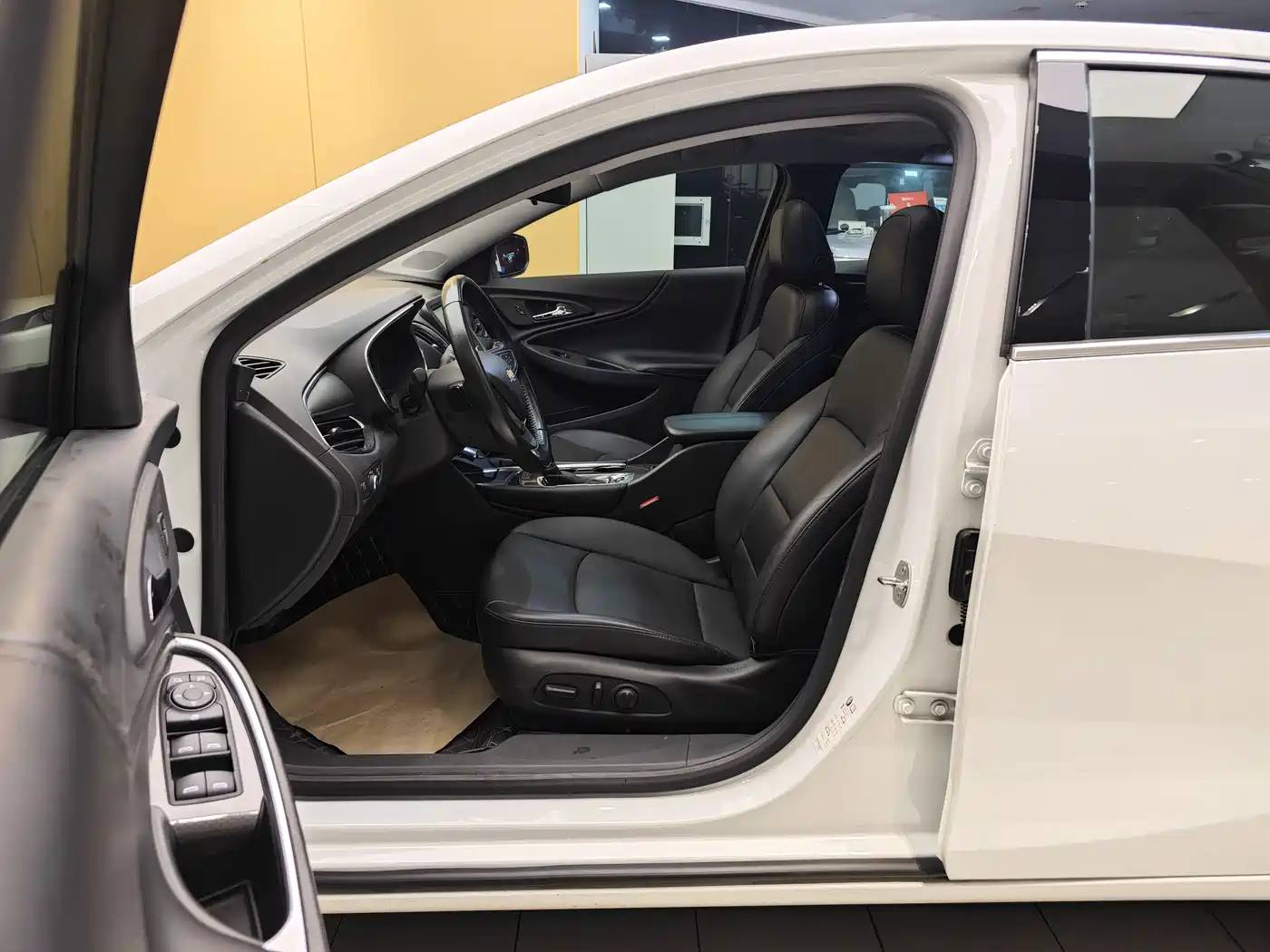 Chevrolet Malibu XL 2018 530T Auto RuiChi Edition фото 14
