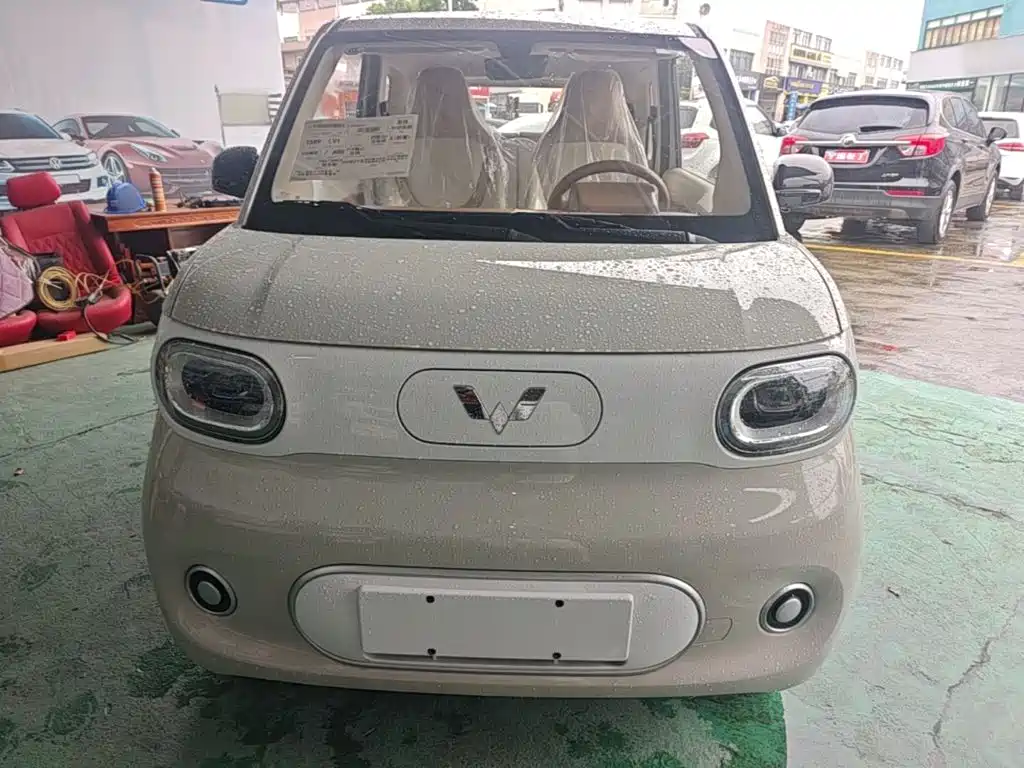 Wuling Motors Hongguang MINIEV 2026 2024 3rd Generation 215km Youth Edition