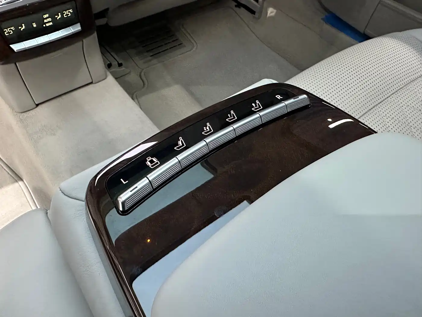 Mercedes-Benz S-Class AMG 2013 AMG S 65 L Grand Edition фото 15