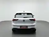 Photo 4 - Volkswagen Golf