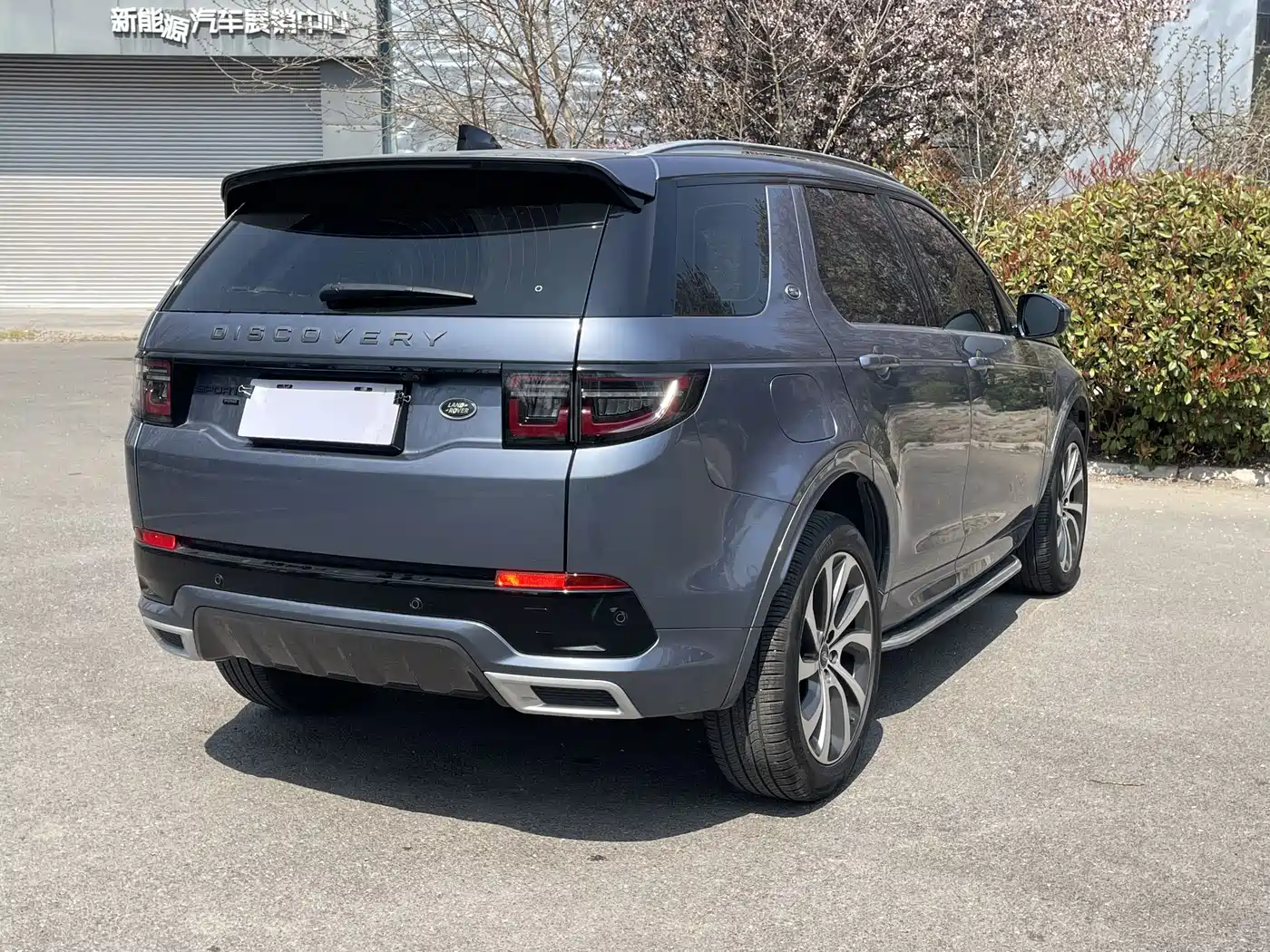 LAND ROVER DISCOVER SPORTS