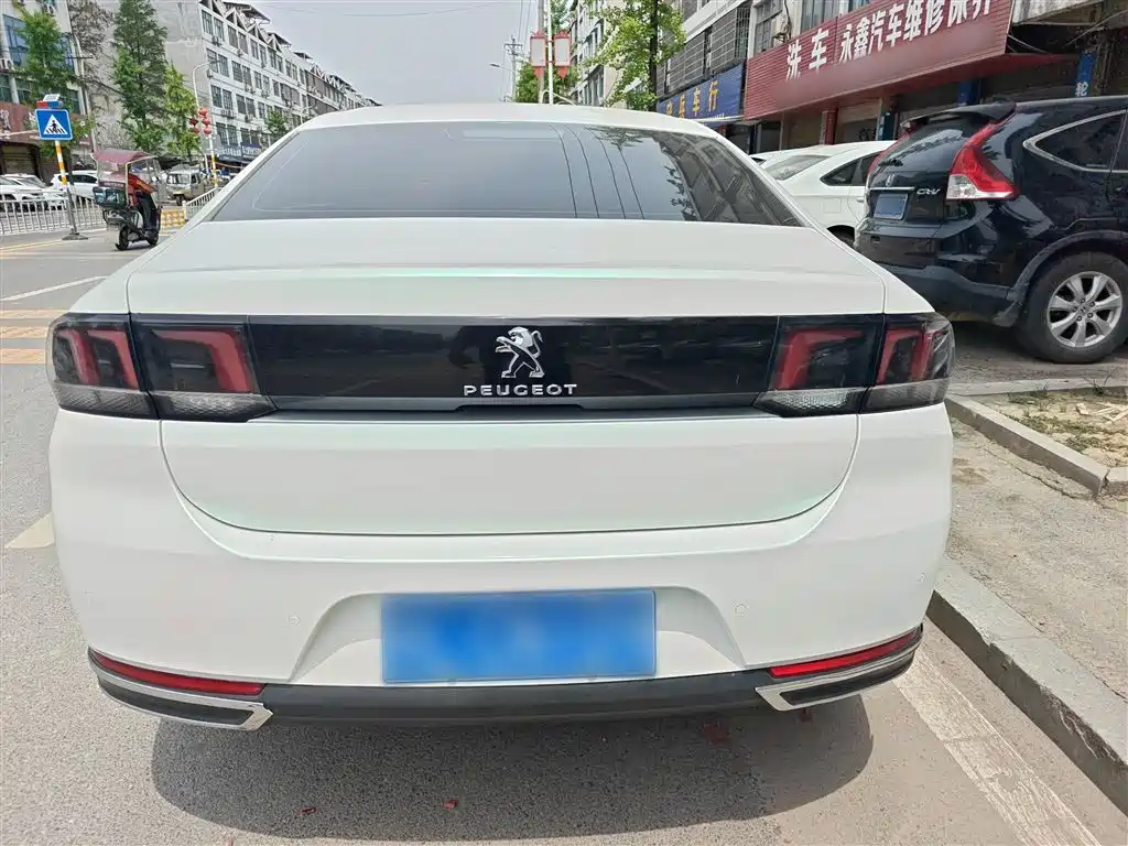 Peugeot 308 2019 1.6L Automatic Luxury Version China V фото 6