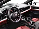 Фото 11 - Porsche Cayenne