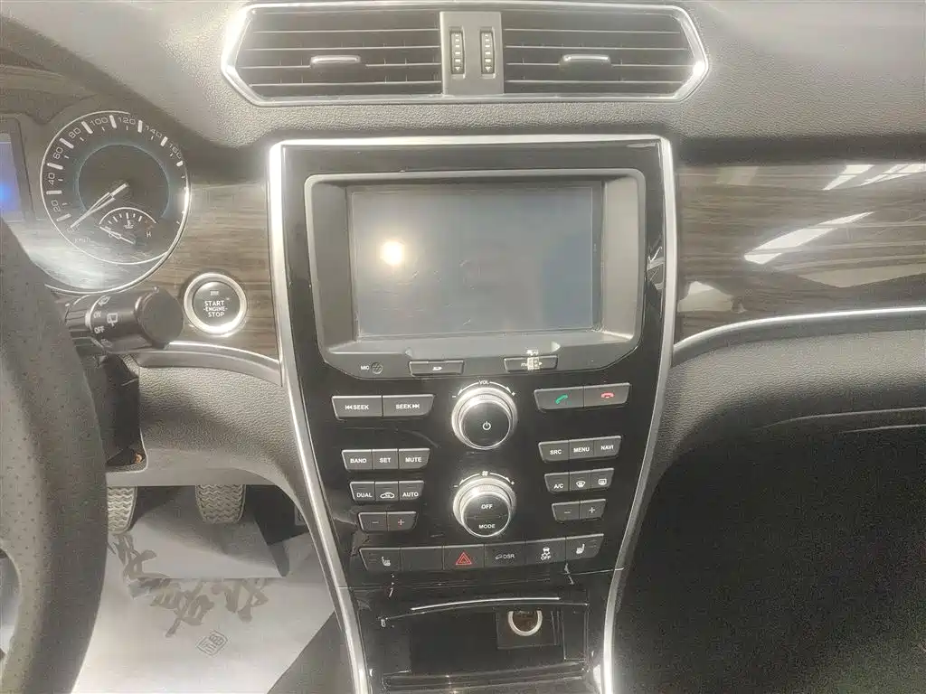 Haval H2 2016 Red Label 1.5T Manual 2WD Luxury фото 13