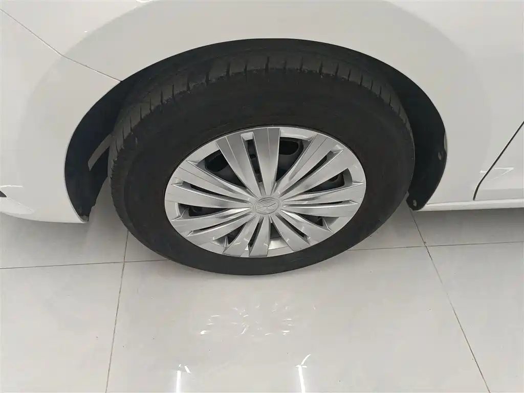 Volkswagen Santana 2021 1.5L Manual Trend Edition фото 23
