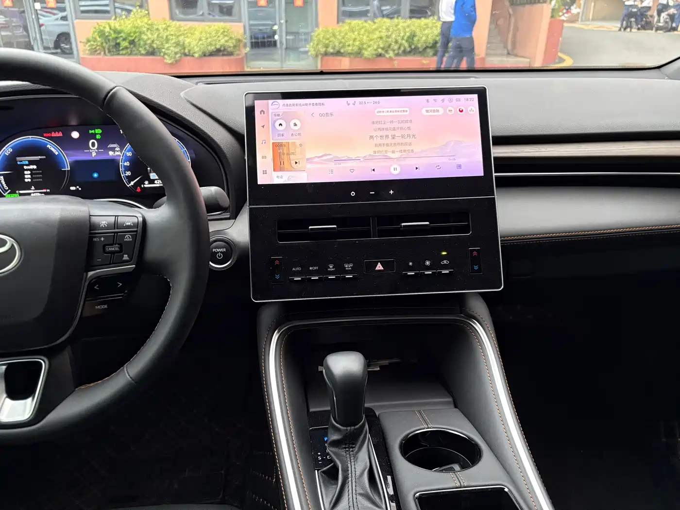 Toyota Avalon фото 11