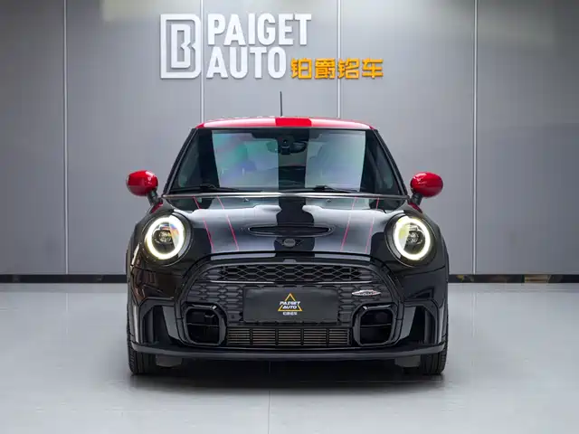 MINI JCW